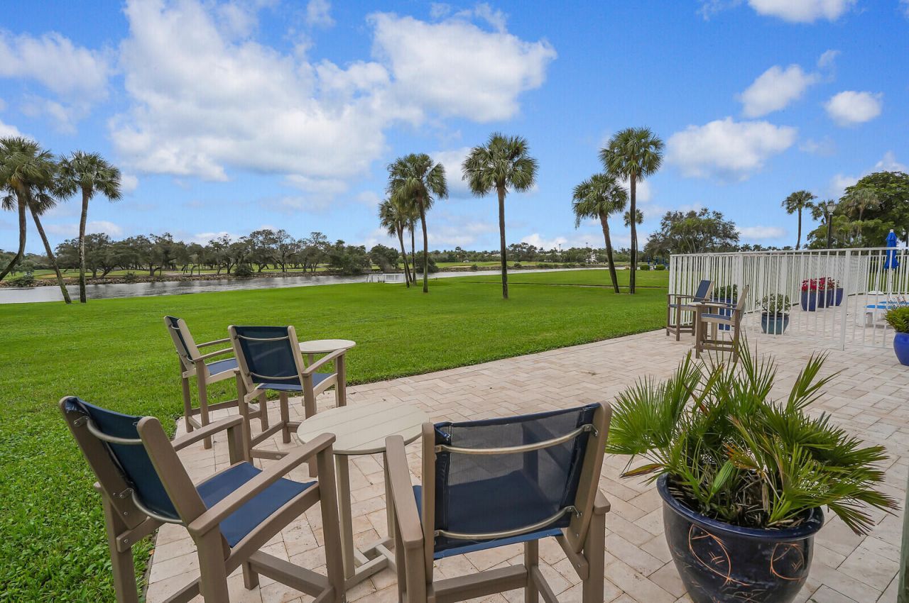 336 Golfview Road, Unit 1115, North Palm Beach, FL 33408 Photo
