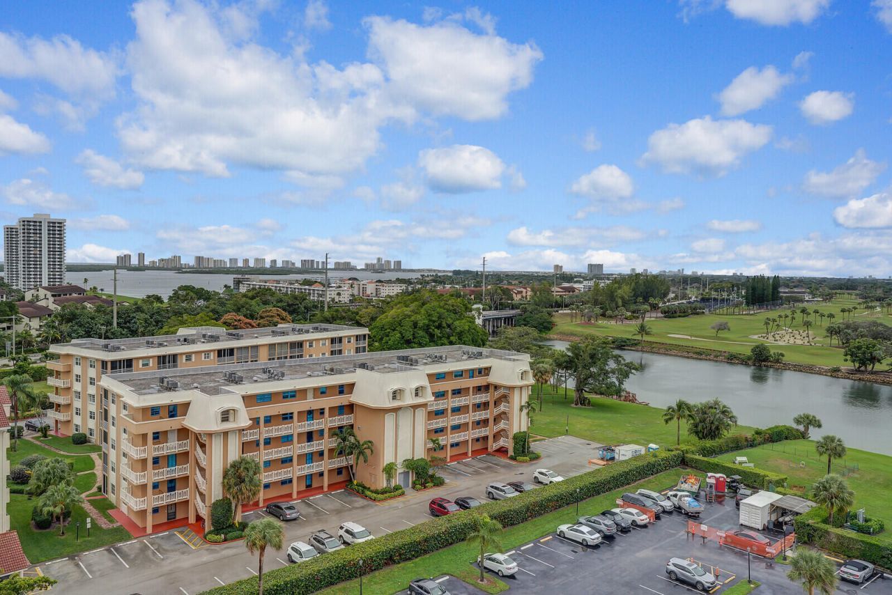 336 Golfview Road, Unit 1115, North Palm Beach, FL 33408 Photo