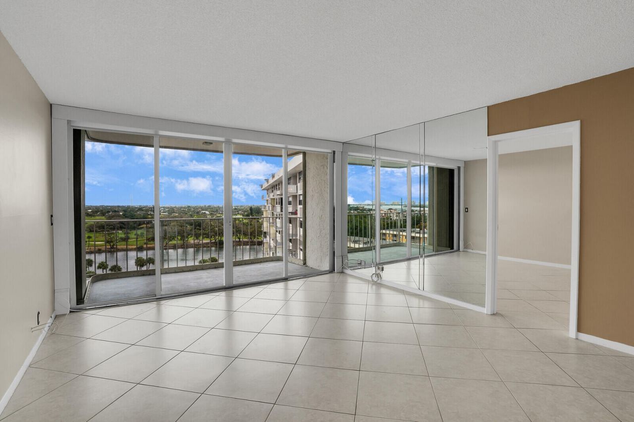 336 Golfview Road, Unit 1115, North Palm Beach, FL 33408 Photo