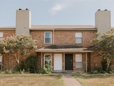 5833 Shadydell Drive, Fort Worth, TX 76135