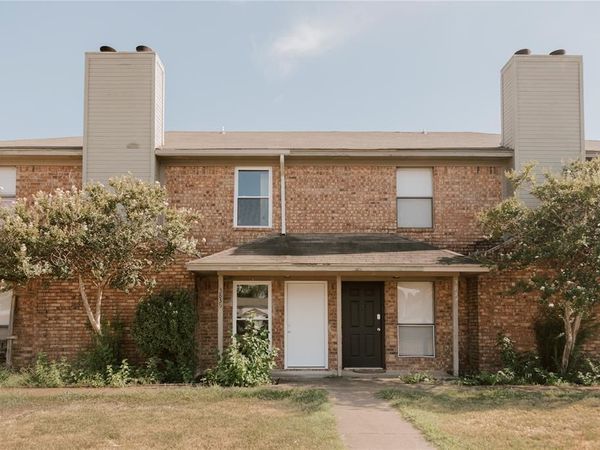 5833 Shadydell Drive, Fort Worth, TX 76135