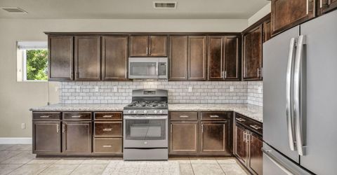 6788 Fabric Drive, Sparks, NV 89436 Photo