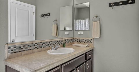 6788 Fabric Drive, Sparks, NV 89436 Photo