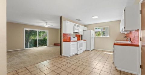 2750 Gellert Drive, Reno, NV 89503 Photo