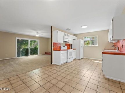 2750 Gellert Drive, Reno, NV 89503 Photo