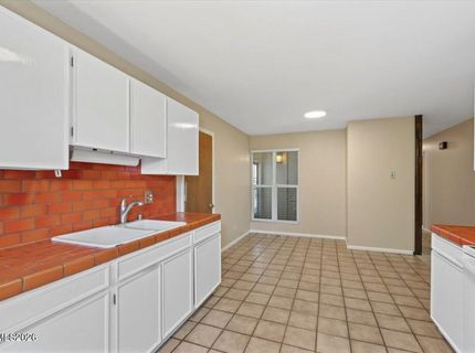 2750 Gellert Drive, Reno, NV 89503 Photo