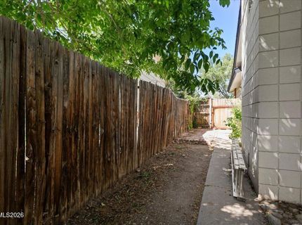 2750 Gellert Drive, Reno, NV 89503 Photo