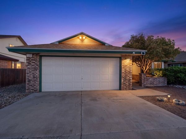 4604 Prairie View Road NW, Albuquerque, NM 87120