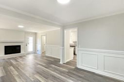 2005 Bedford Way  photo 4