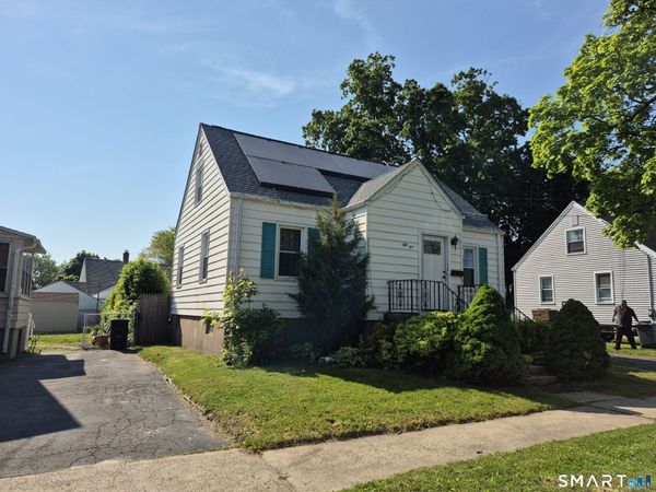 55 Massachusetts , East Haven, CT 06512