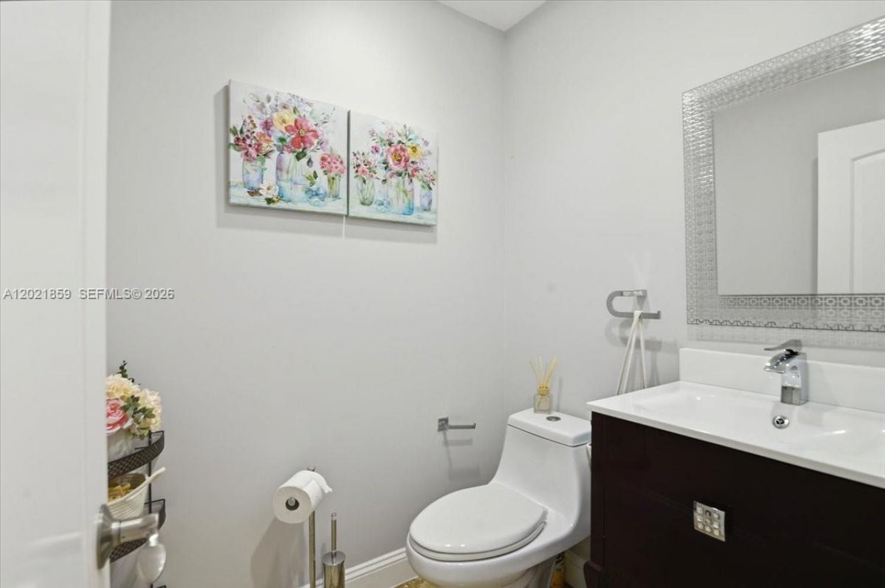9665 SW 136th St, Miami, FL 33176 Photo