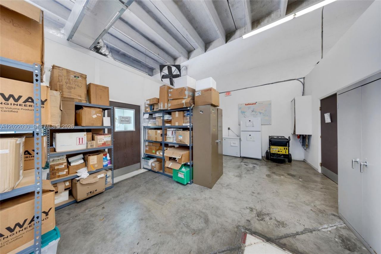 8127 NW 29th St, Unit 8127, Doral, FL 33122 Photo