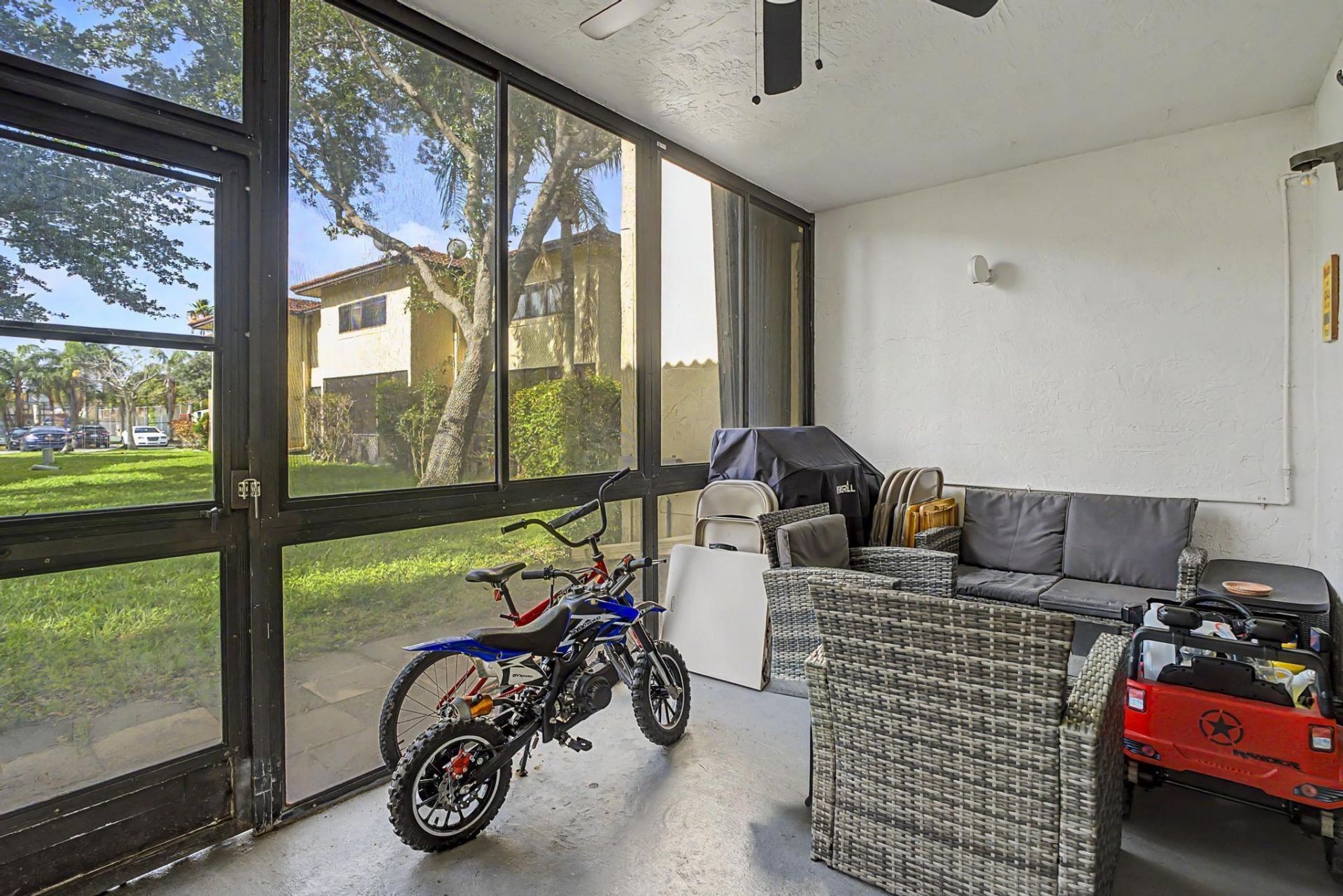 8858 NW 48th Street, Unit 8858, Sunrise, FL 33351 Photo