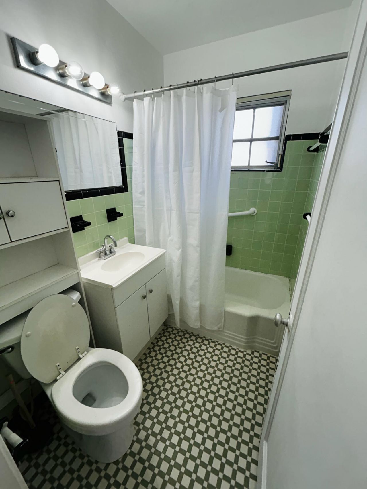661 SW 11th Street, Unit 23w, Miami, FL 33129 Photo