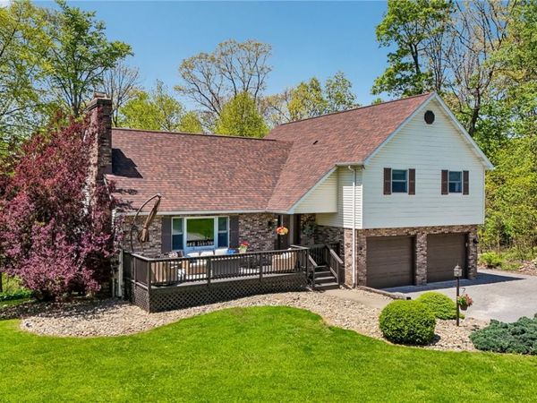 1181 Davis Road , Ellwood City, PA 16117