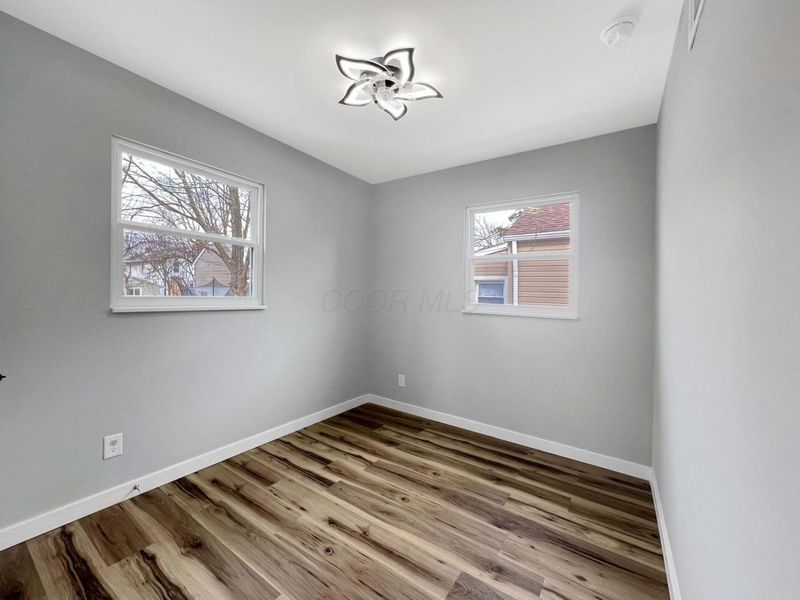 2897 Grasmere Avenue, Columbus, OH 43224 Photo 9