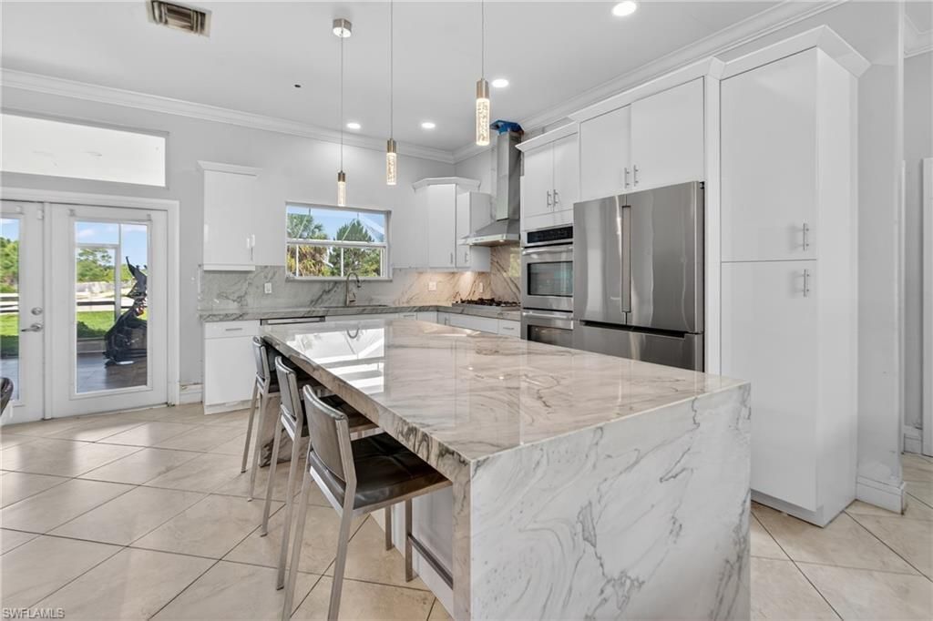 2863 Everglades Blvd N, Naples, FL 34120 Photo