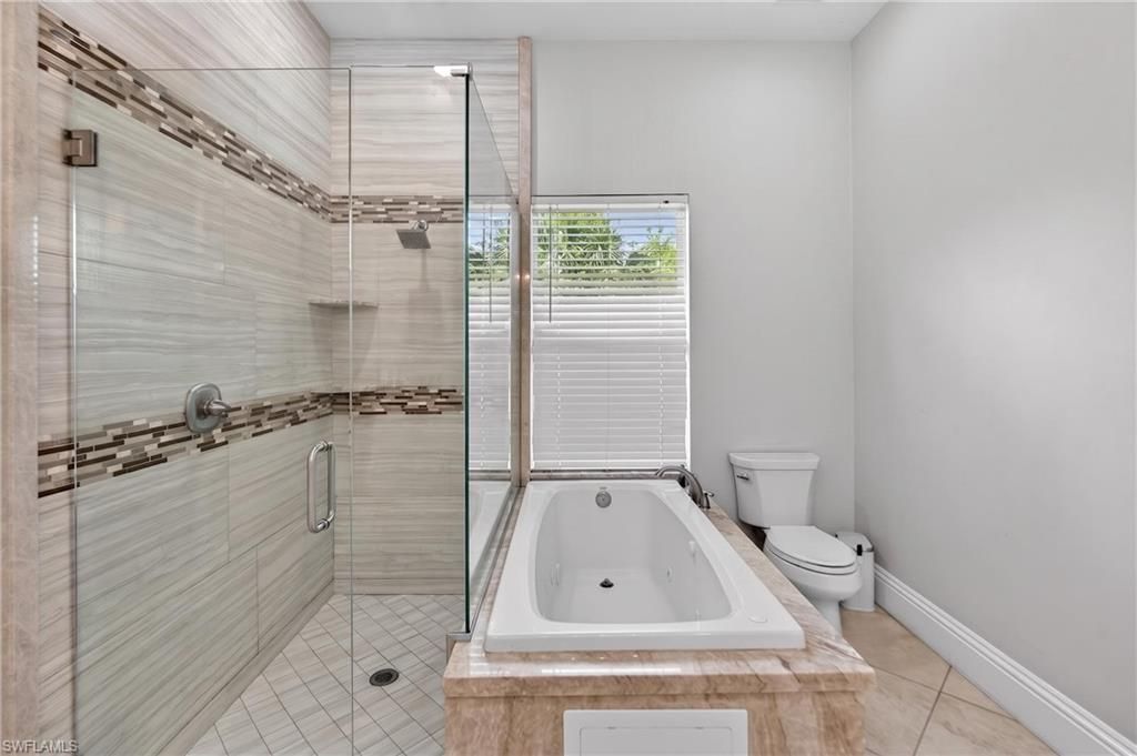 2863 Everglades Blvd N, Naples, FL 34120 Photo
