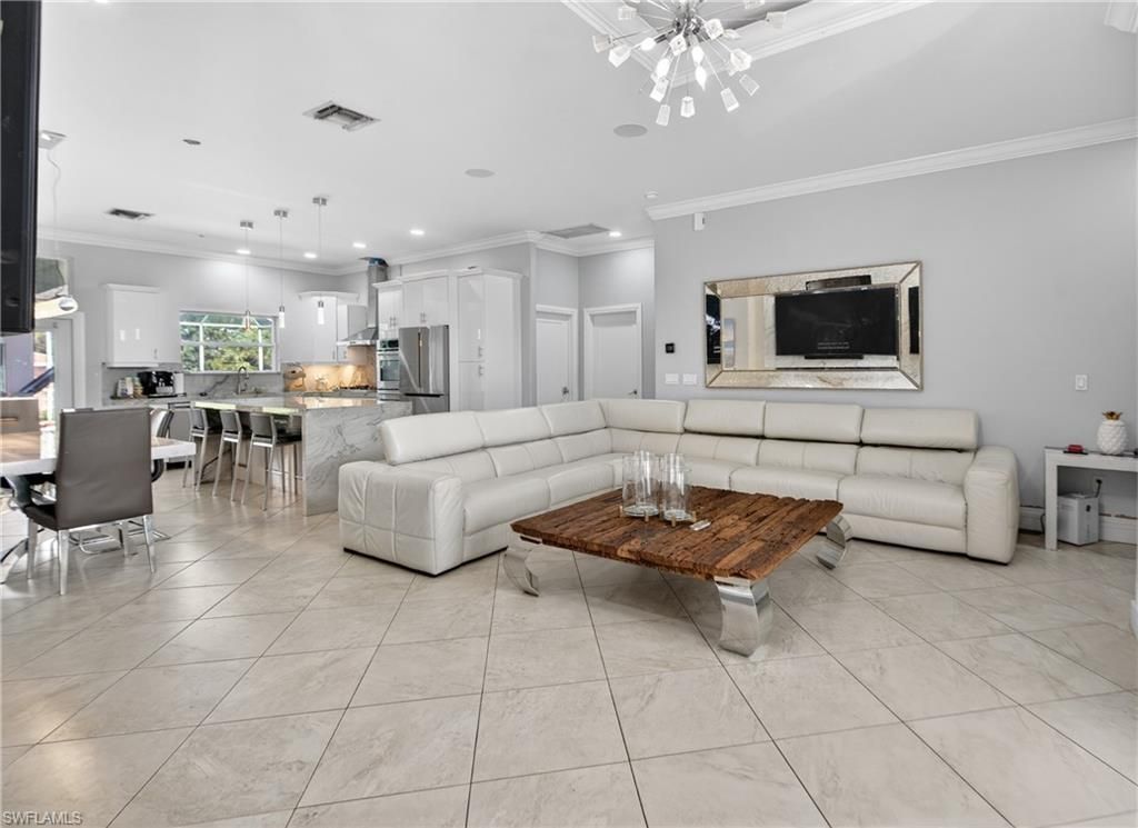 2863 Everglades Blvd N, Naples, FL 34120 Photo