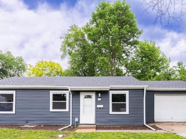 5 BRENTWOOD Court, Pekin, IL 61554