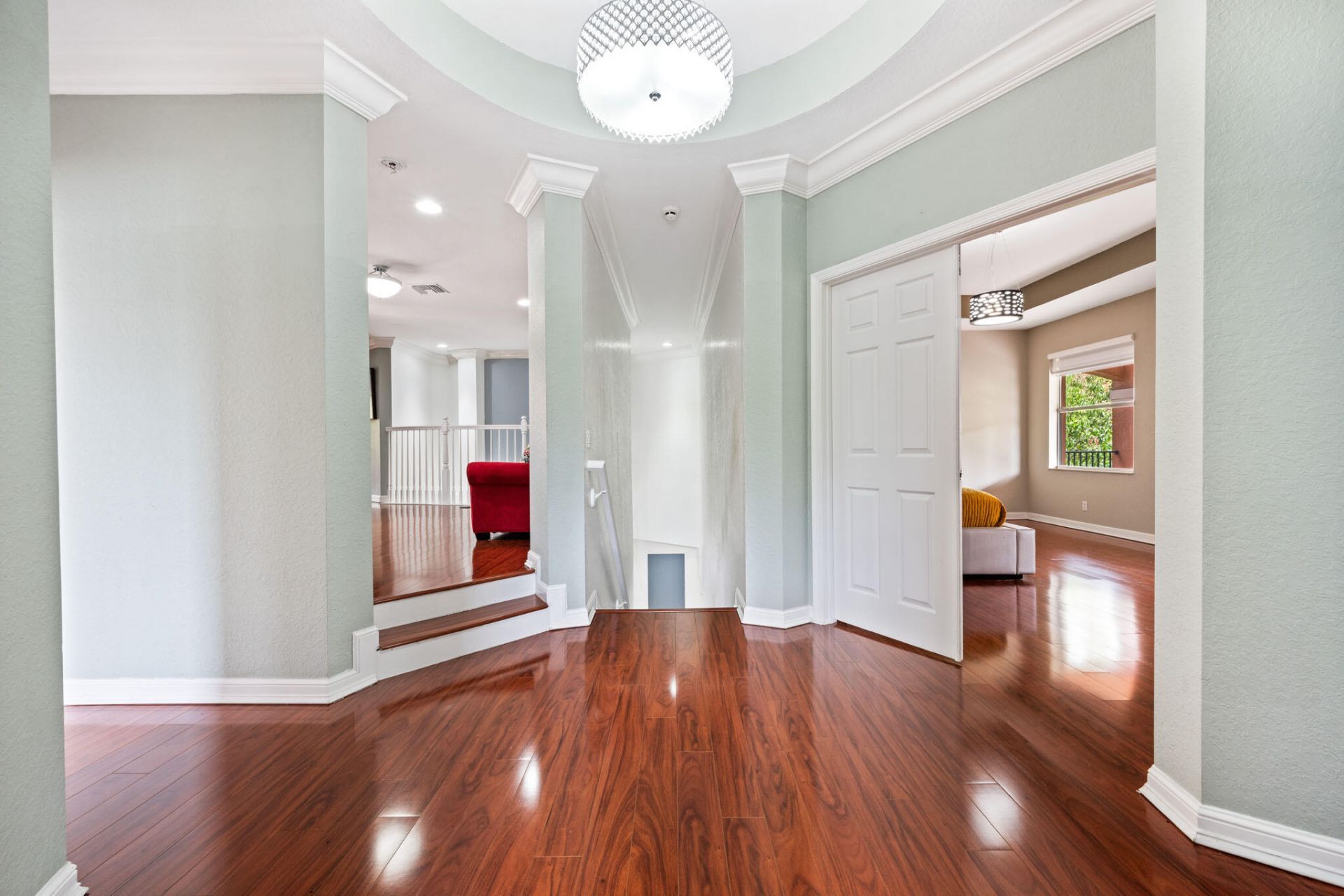 658 Cresta Circle, West Palm Beach, FL 33413 Photo