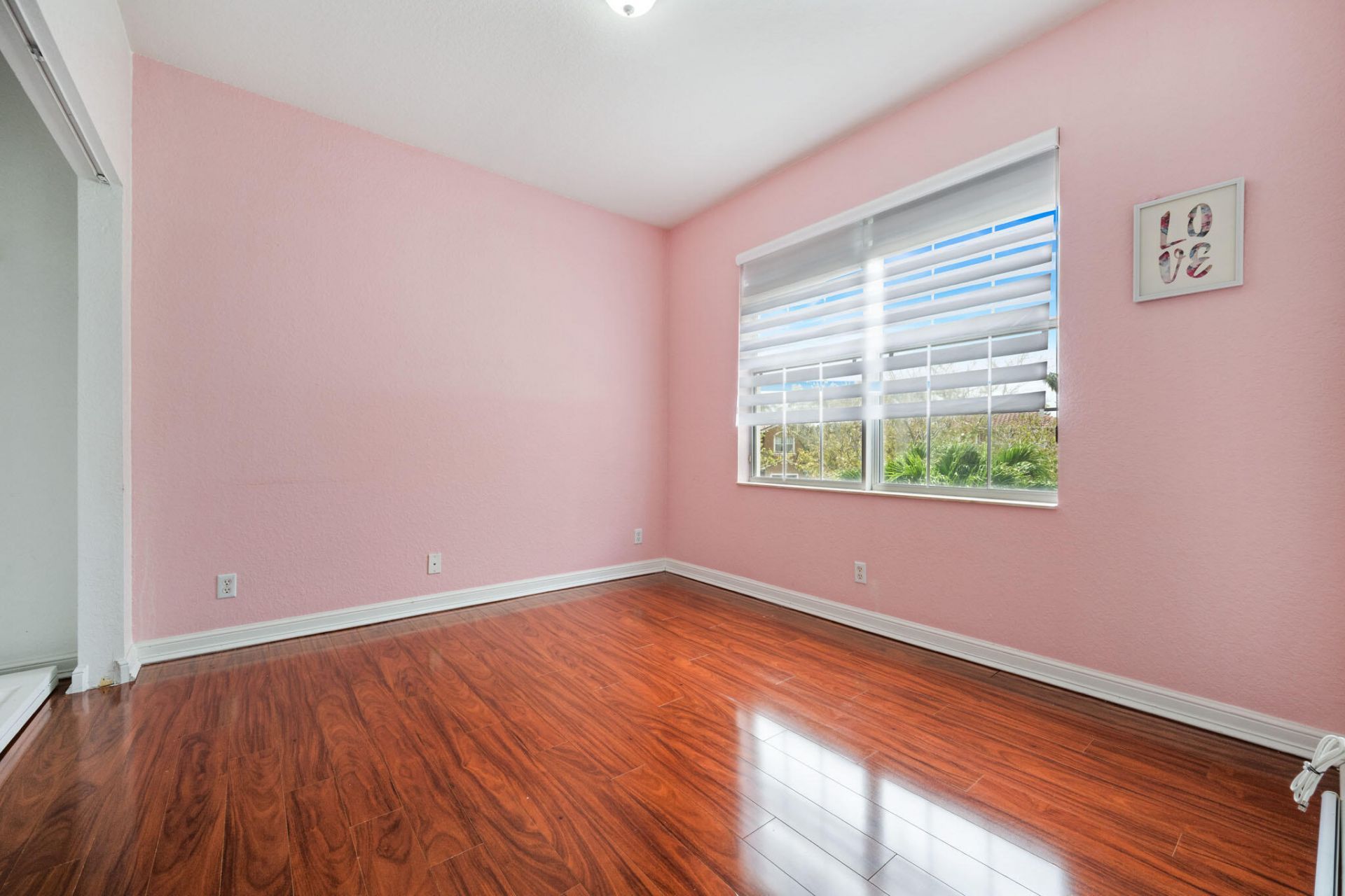658 Cresta Circle, West Palm Beach, FL 33413 Photo