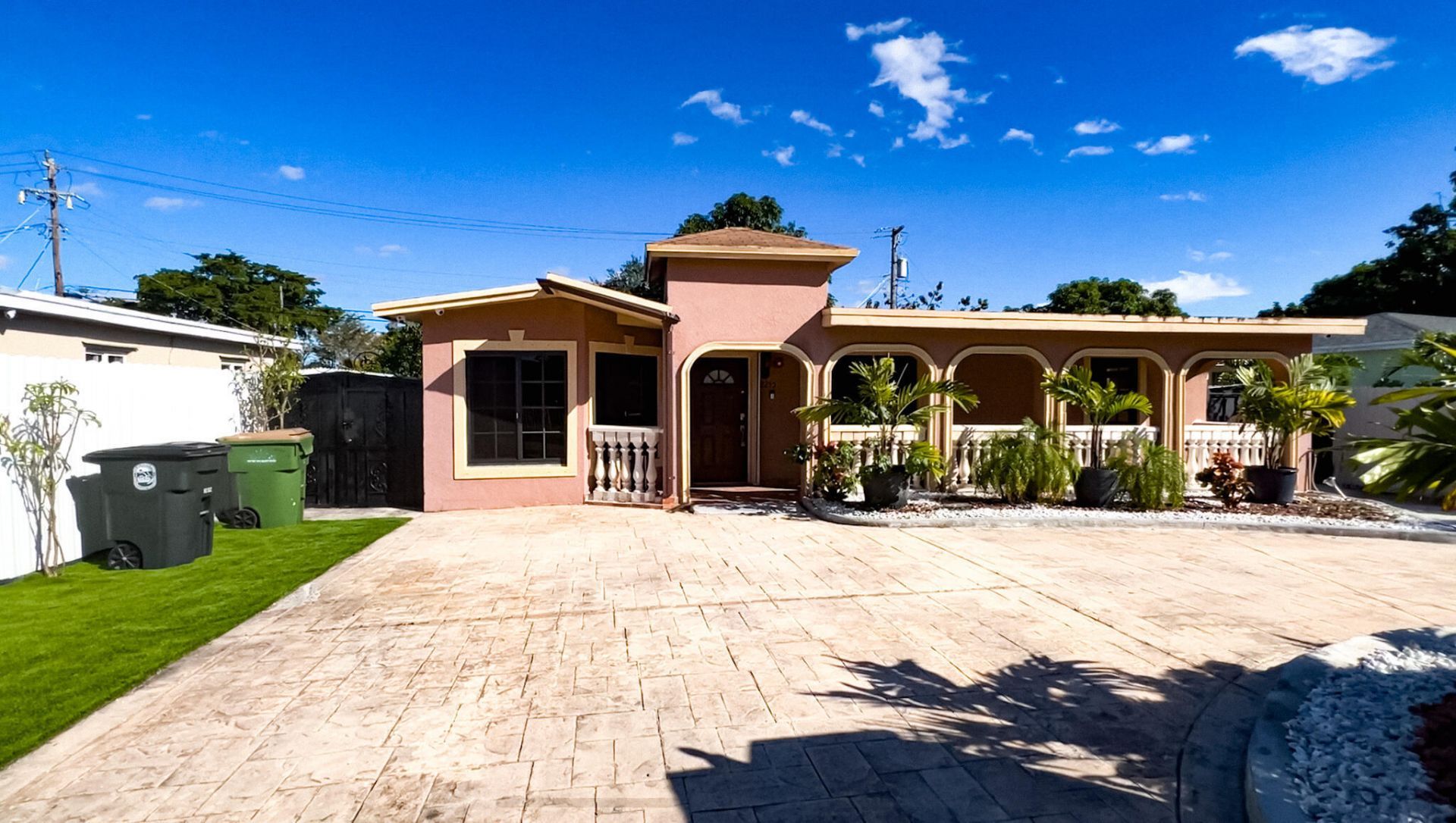 12255 NW Miami Court, North Miami, FL 33168 Photo