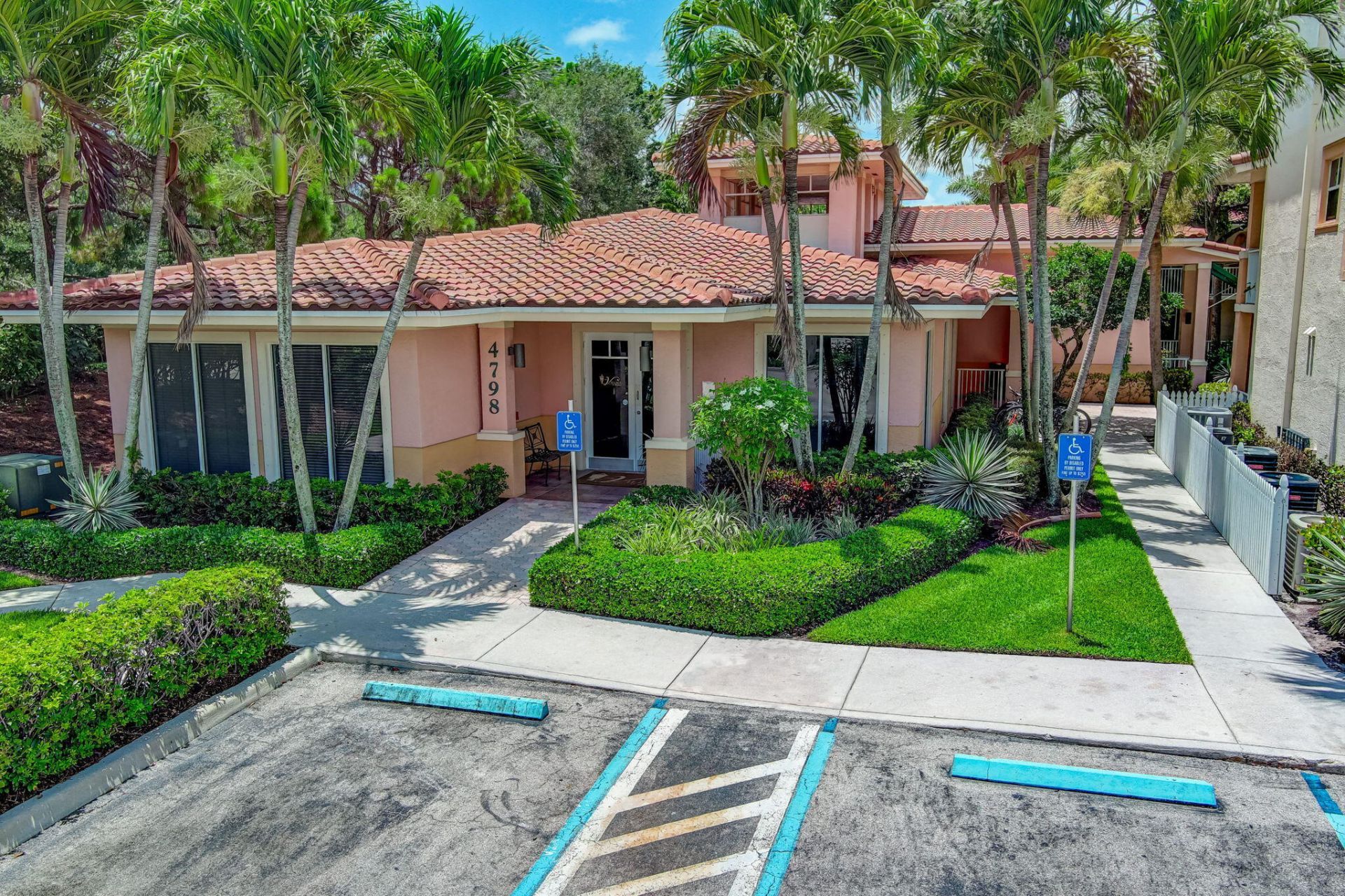 1203 Town Center Drive Drive, Unit 308, Jupiter, FL 33458 Photo