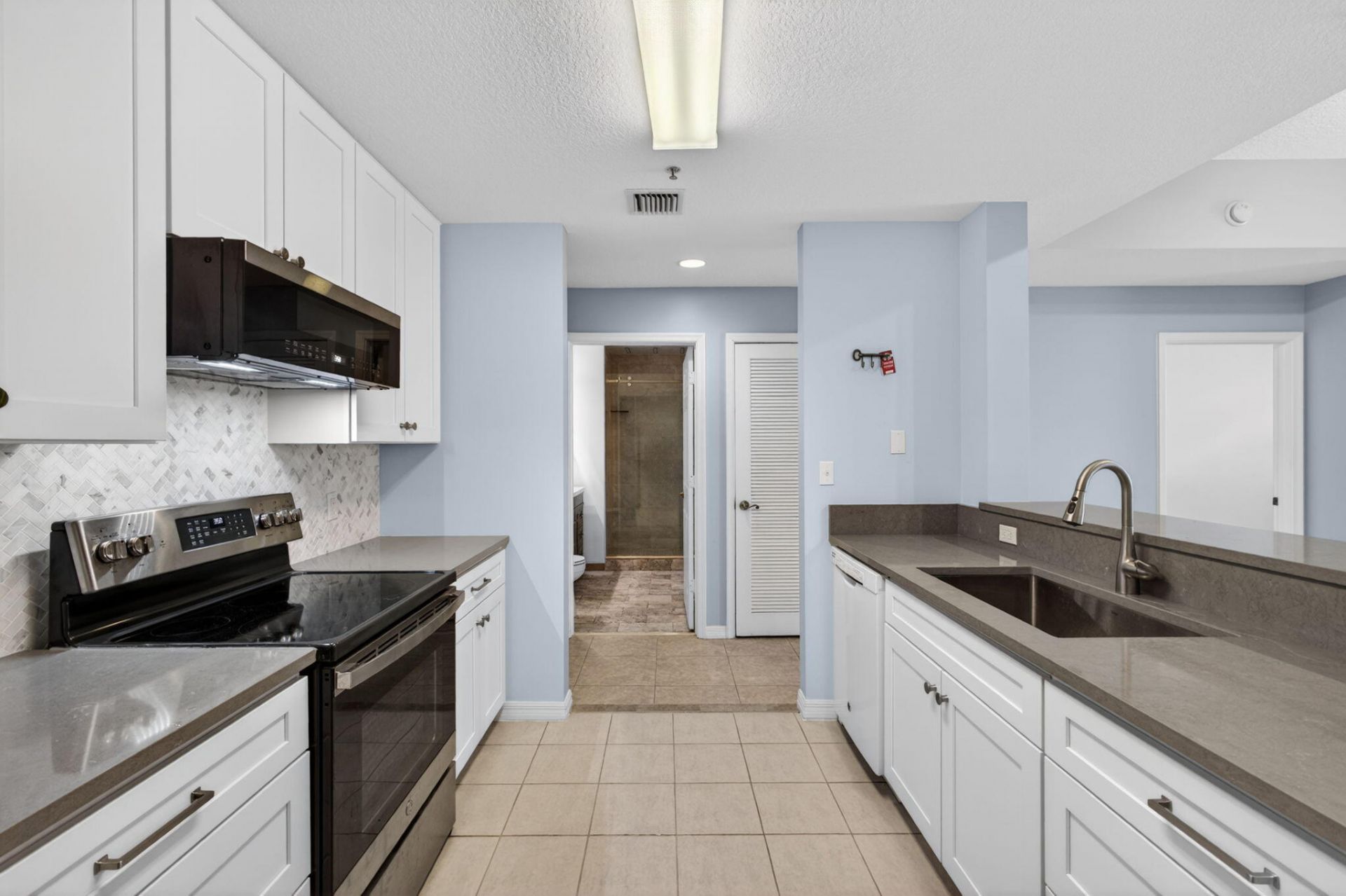 1203 Town Center Drive Drive, Unit 308, Jupiter, FL 33458 Photo