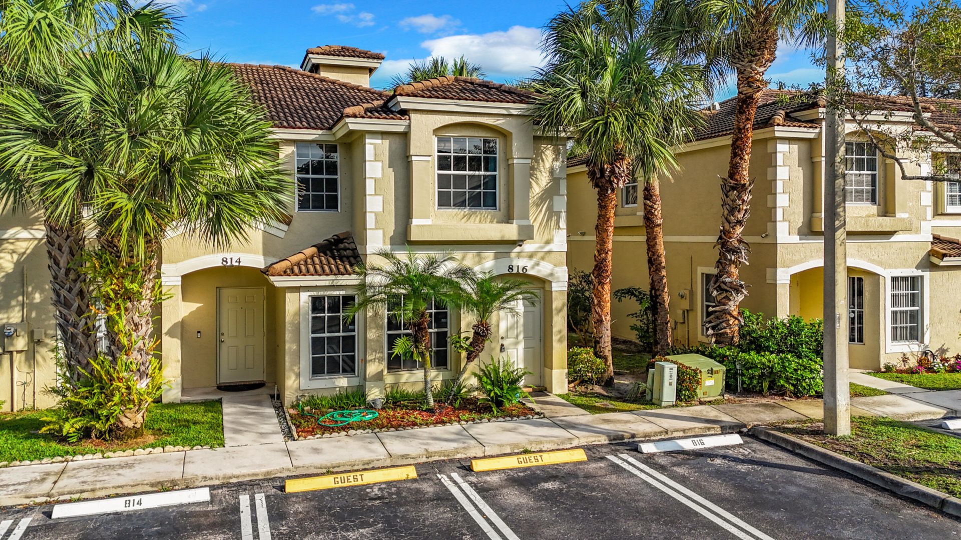 816 Summit Lake Drive, West Palm Beach, FL 33406 Photo