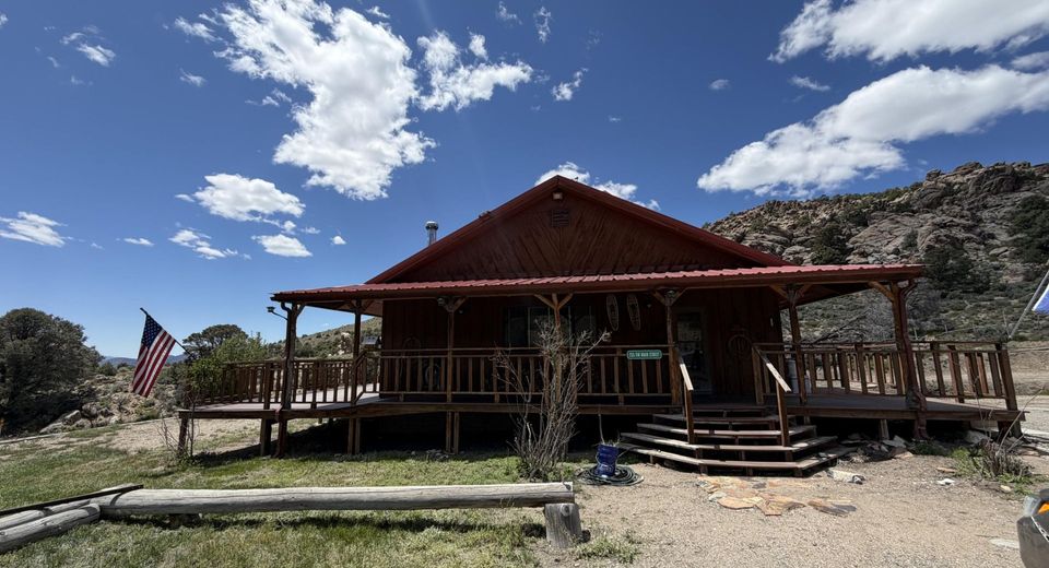255 N Main Street, Tonopah, NV 89049 Photo