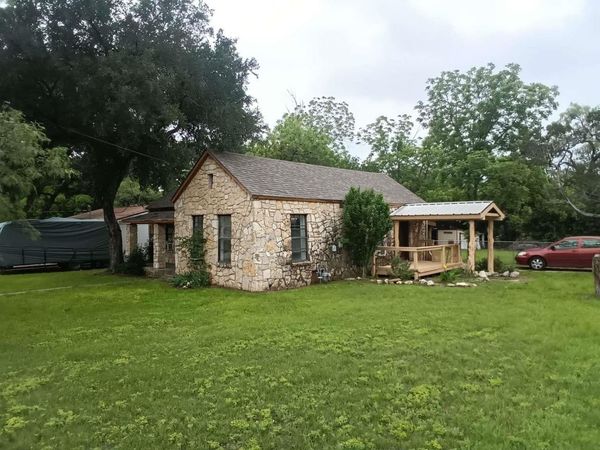 308 N Ridge ST, Lampasas, TX 76550