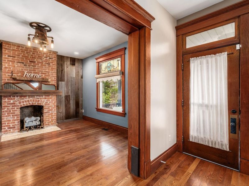 333 E Jenkins Avenue, Columbus, OH 43207 Photo 7