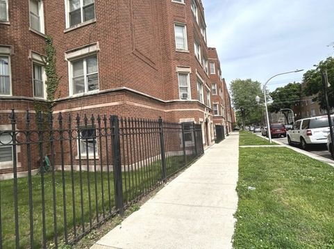 Main Photo
