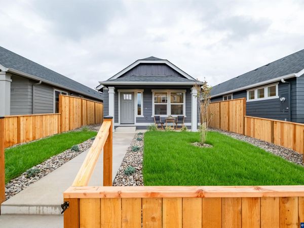 4740 SE Harrier St, Albany, OR 97322