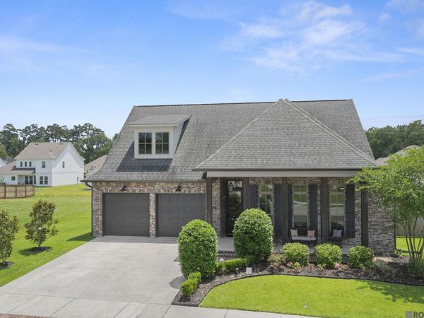 12896 Solemn Oaks Ave, Baton Rouge, LA 70818