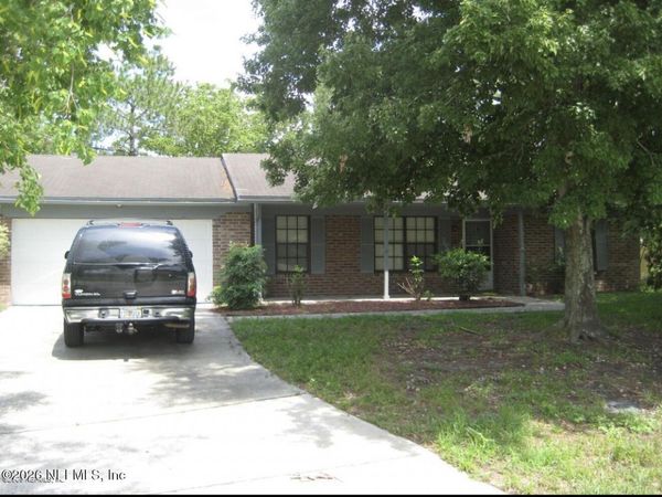 2375 KIRKWALL Street, Orange Park, FL 32065