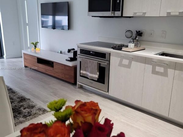 55 SW 9th St , Unit 2709, Miami, FL 33130