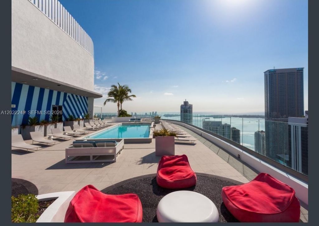 55 SW 9th St , Unit 2709, Miami, FL 33130 Photo