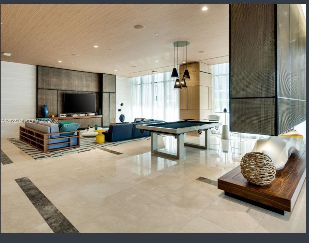 55 SW 9th St , Unit 2709, Miami, FL 33130 Photo