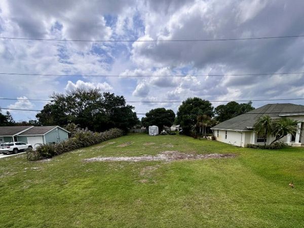 145 SW Elderberry Drive, Port St. Lucie, FL 34953