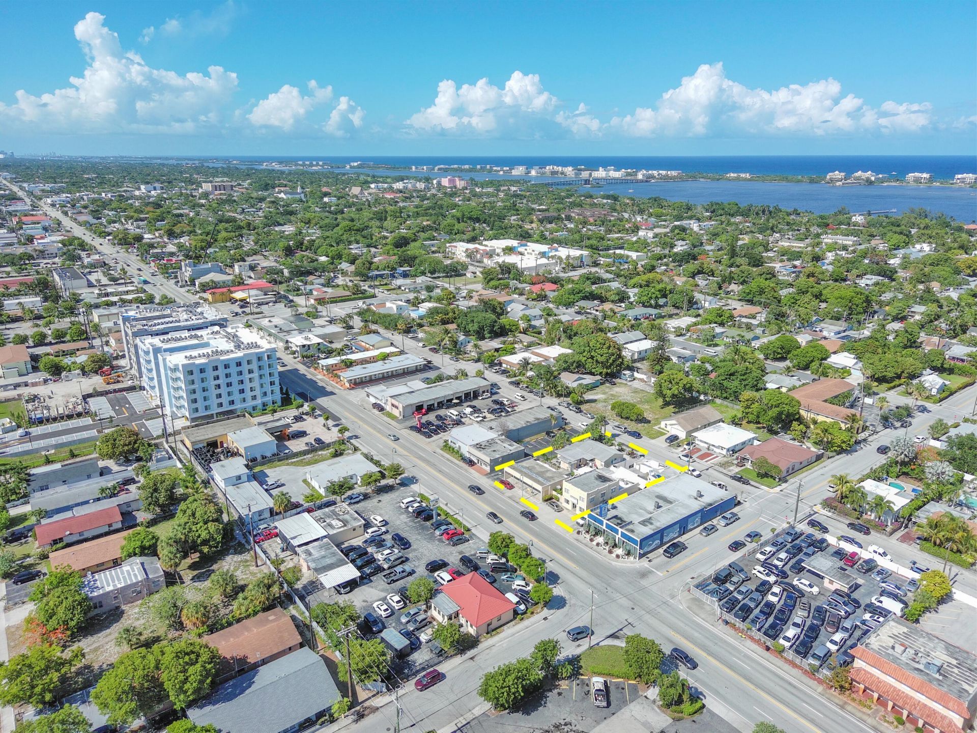 922 & 928 S Dixie Highway, Lake Worth Beach, FL 33462 Photo
