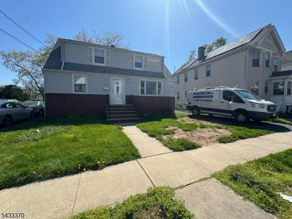 20 Nutman Pl, Unit 2, West Orange, NJ 07052