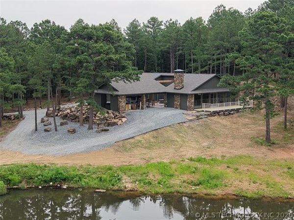 28574 Pocahontas Road , Wister, OK 74966