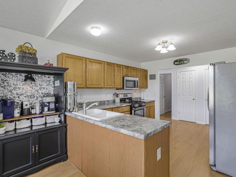 18296 State Route 180, Laurelville, OH 43135 Photo 16