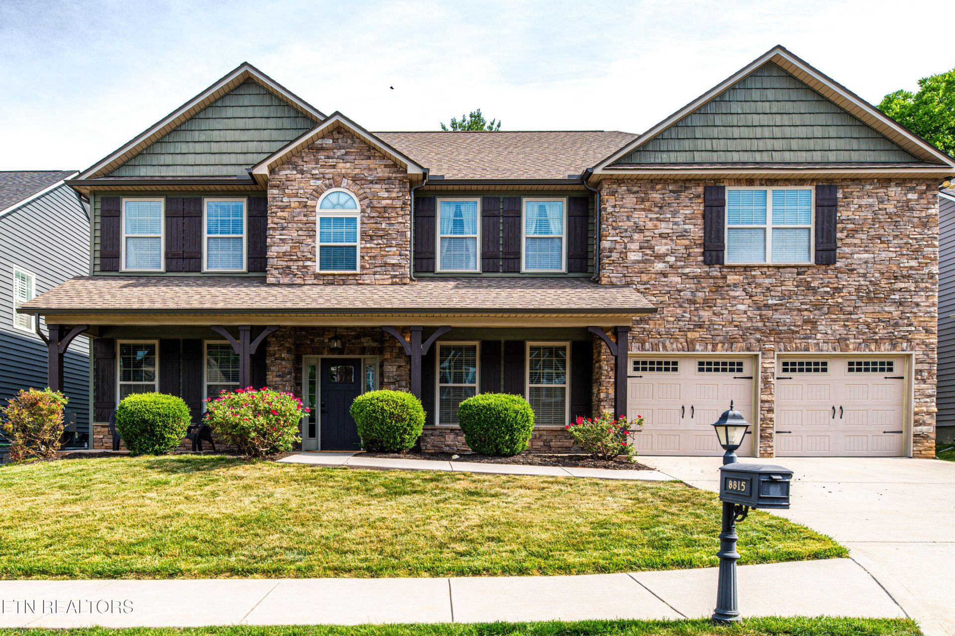 8815 Samuel Andrew Lane, Knoxville, TN 37922 Main Photo