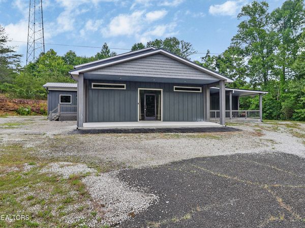 163 Underpass Drive, Oneida, TN 37841