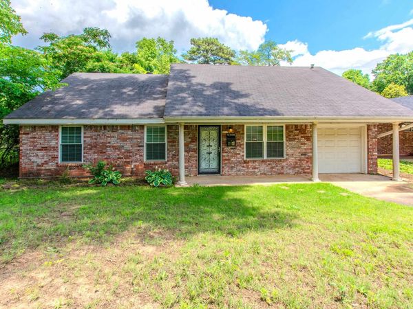 9308 W 6Th St, Little Rock, AR 72205