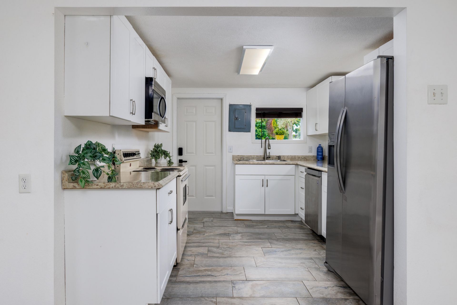 30372 Palm Drive, Big Pine Key, FL 33043 Photo