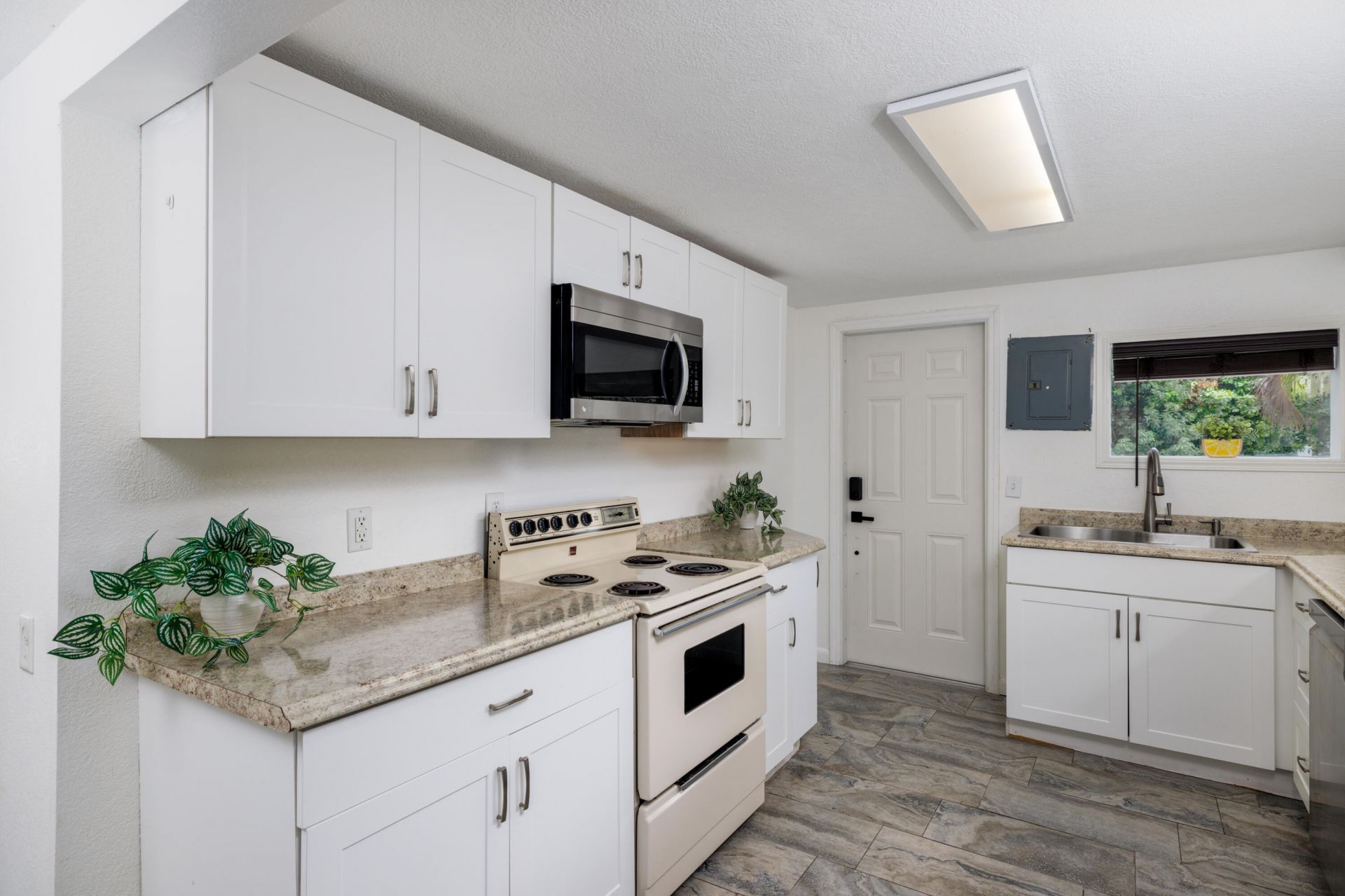 30372 Palm Drive, Big Pine Key, FL 33043 Photo